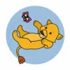 пример раскраски львенок играет с бабочкой