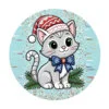 пример раскраски котик в новогодней шапке